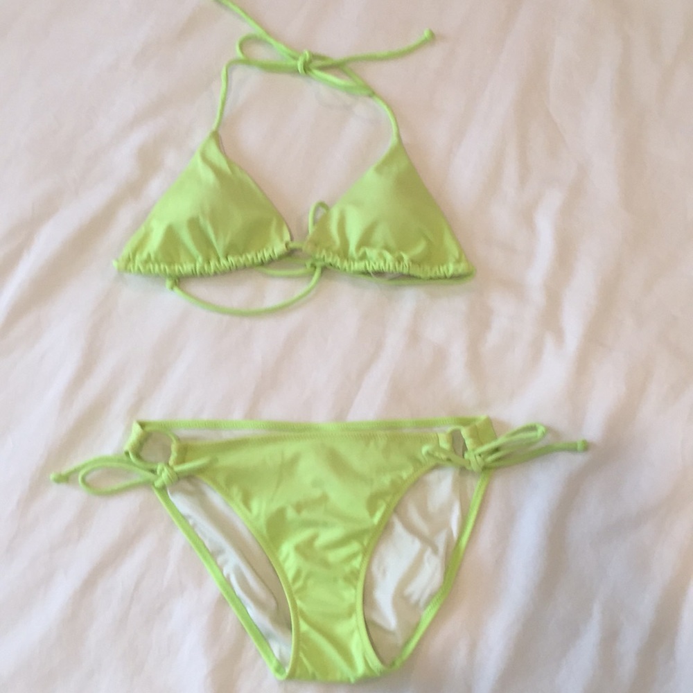 Victoria’s Secret Triangle bikini Lime Grn Size S